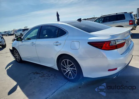 2017 Lexus Es 350 z USA, uszkodzony, nr VIN 58ABK1GG1HU064553